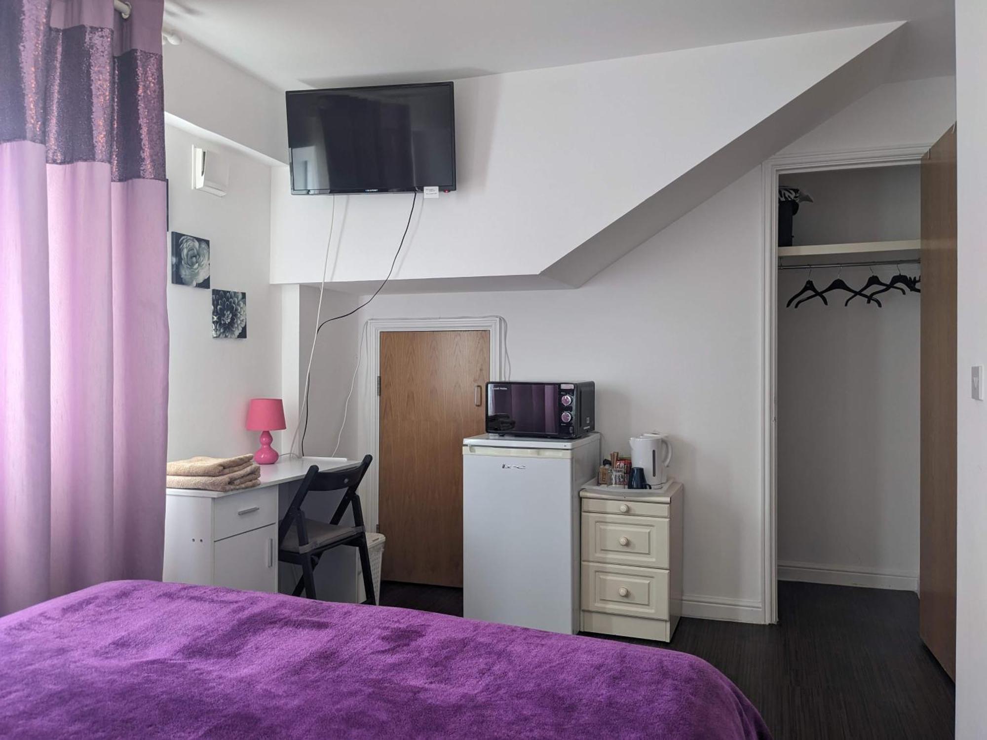 Travelstop #london-ealing Accommodatie bij particulieren *
